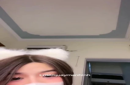 Phim sex sinh viên, Chị gái cắm sừng cô em đáng thương